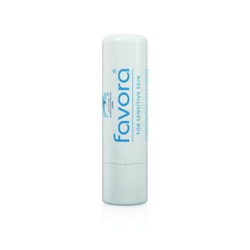 FAVORA PEHMENTÄVÄ HUULIVOIDE 5 ML